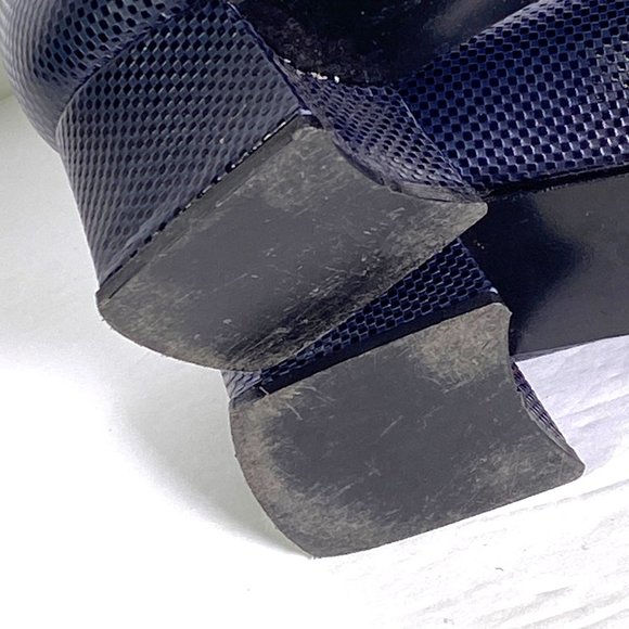 Stuart Weitzman Classic Navy Block Heel Pump Square Toe Vintage Women's 9 AA - Picture 14 of 16